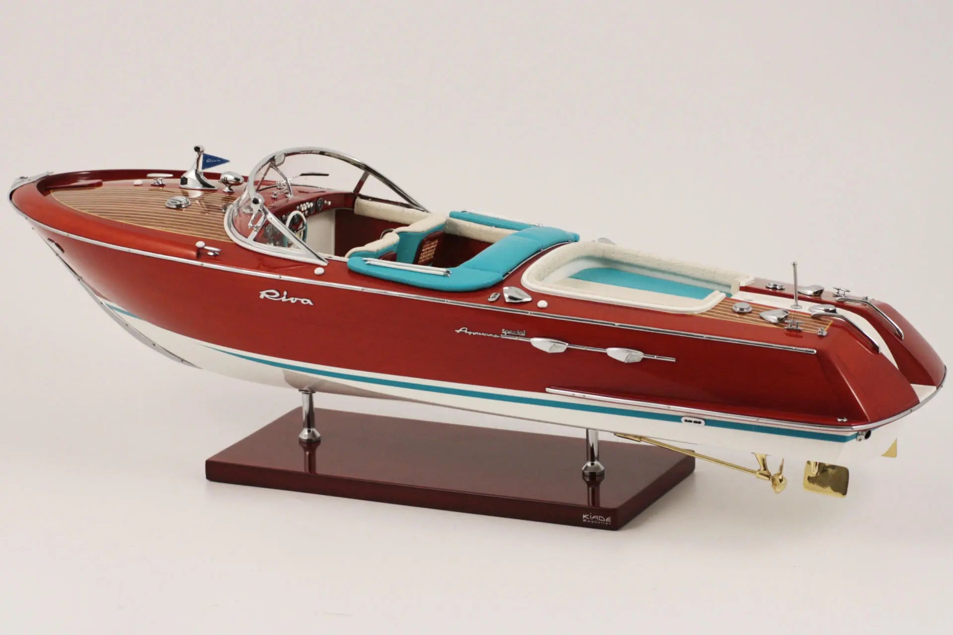 Riva Model Aquarama Special 58cm