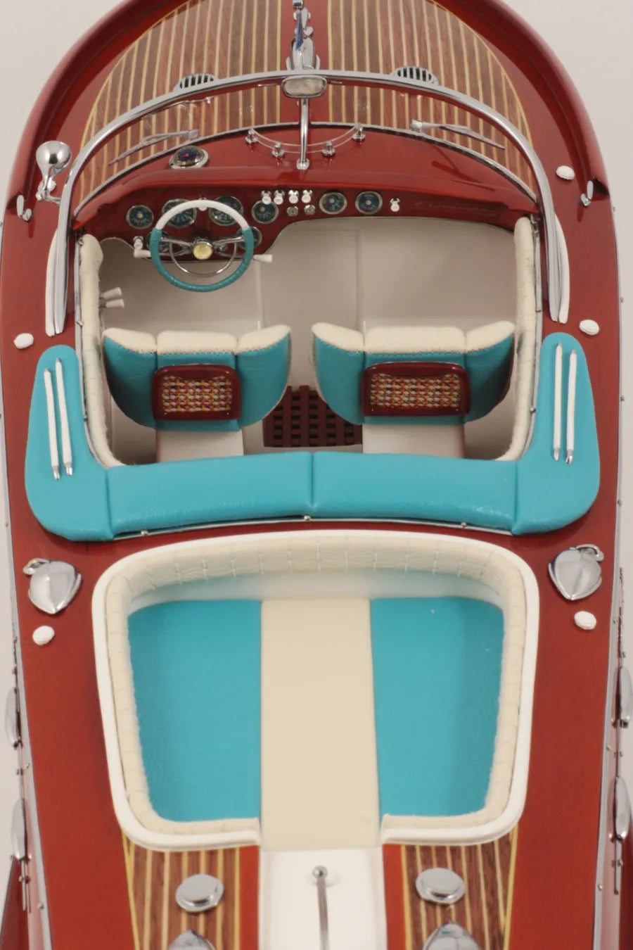 Riva Model Aquarama Special 58cm