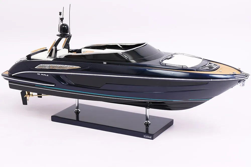 Riva Rivale 56′ ( Blue Sera)