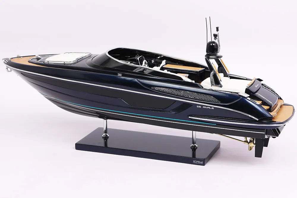 Riva Rivale 56′ ( Blue Sera)