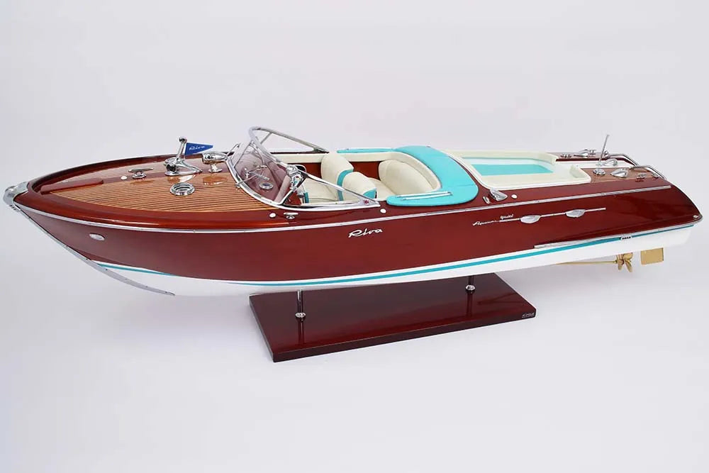 RIVA Model Aquarama Special 87cm