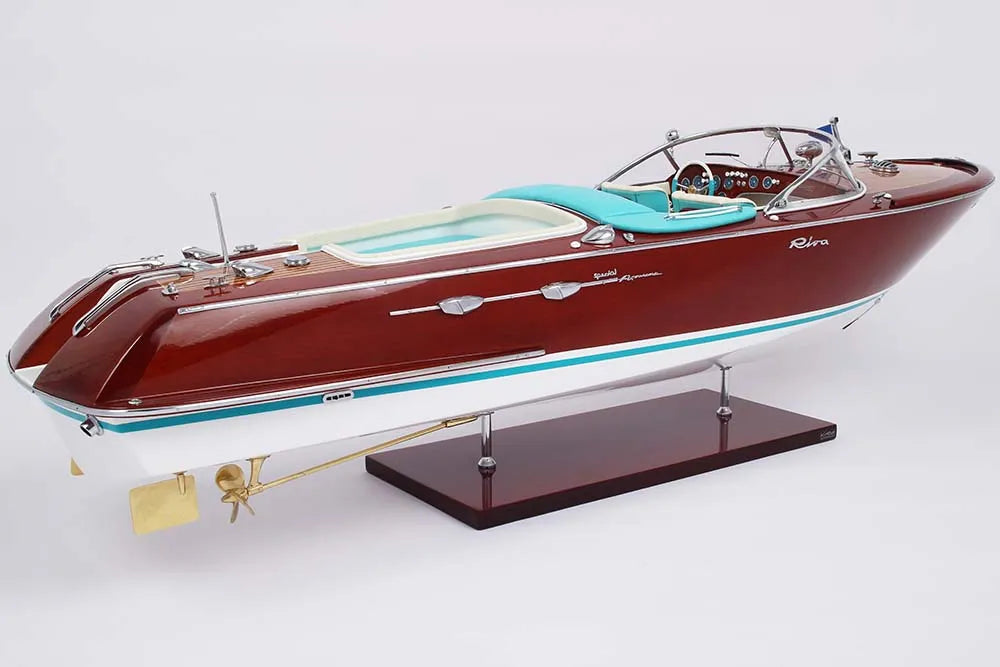 RIVA Model Aquarama Special 87cm