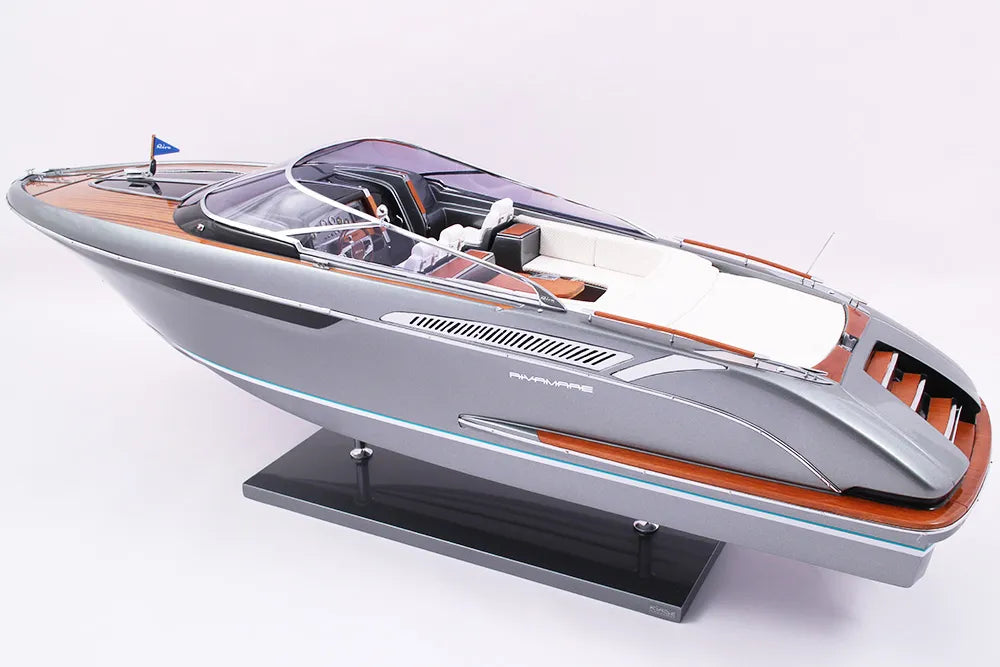 Riva Rivamare ("Grey Shark")