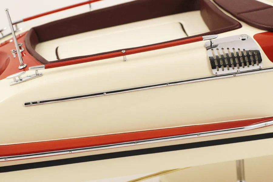 Riva Aquariva Super (ivory hull)