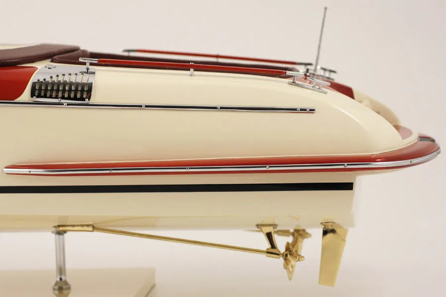 Riva Aquariva Super (ivory hull)