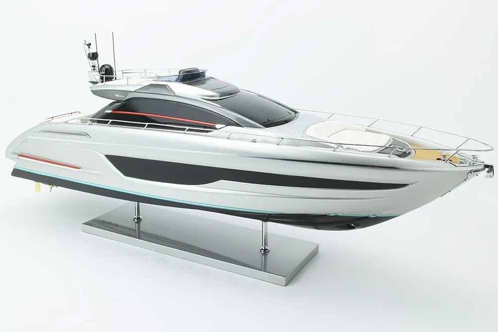 Riva Ribelle 66′ (Regal Silver)
