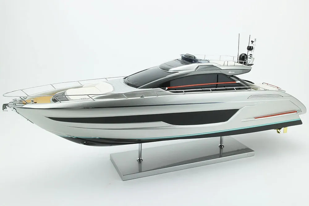 Riva Ribelle 66′ (Regal Silver)