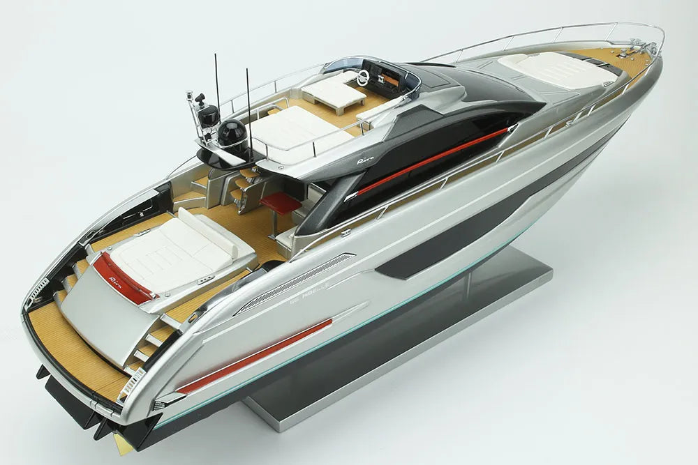Riva Ribelle 66′ (Regal Silver)