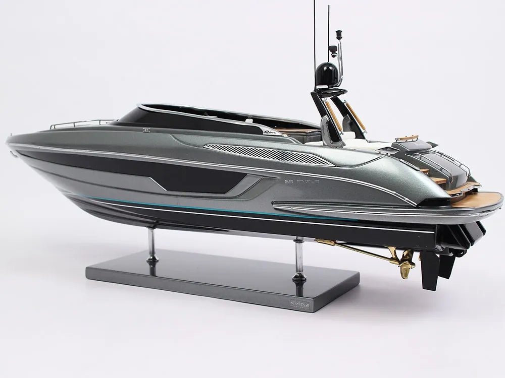 Riva Rivale 56′ (Grey Shark)
