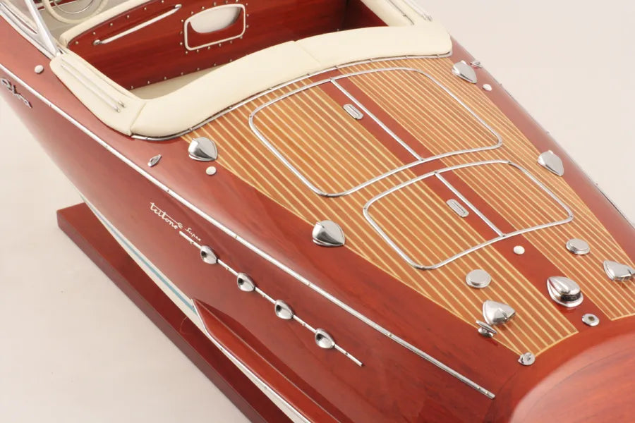 Riva Super Tritone 82cm (Ivory)