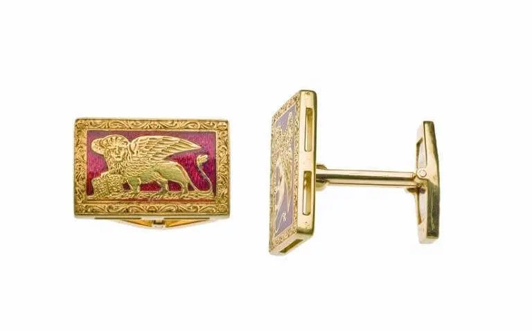 Solid Yellow Gold Cufflinks Entirely Hand Engraved in Italy