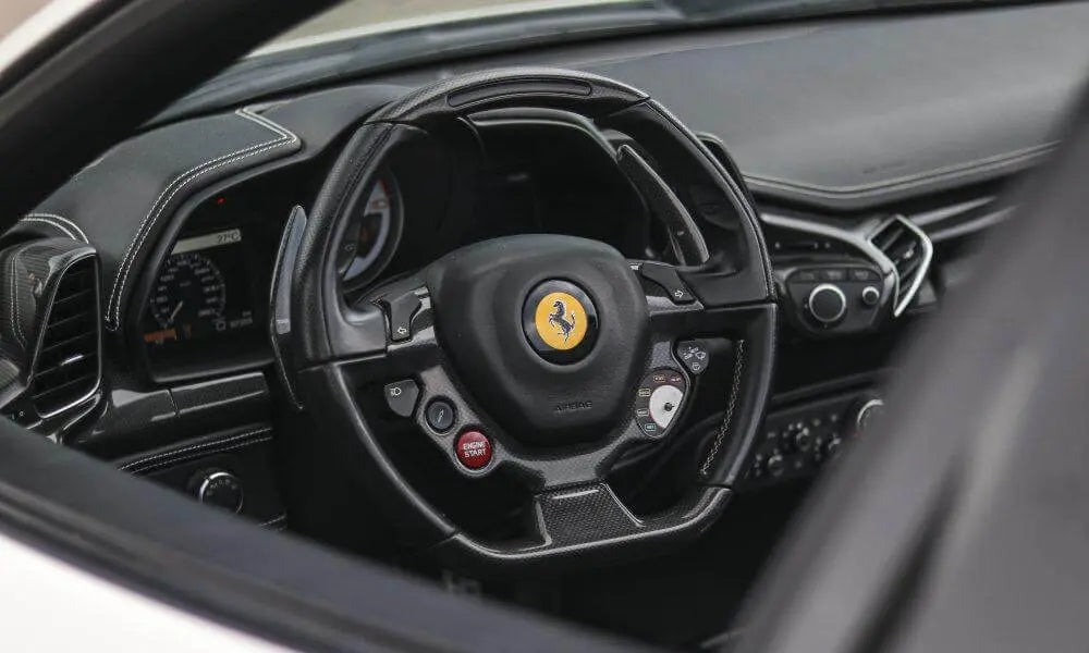 FERRARI 458