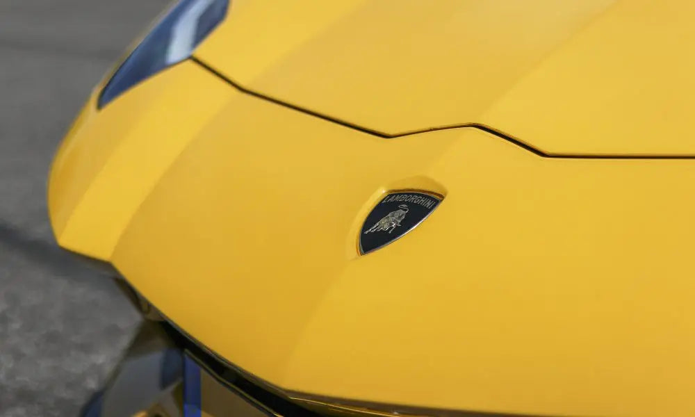 LAMBORGHINI AVENTADOR S