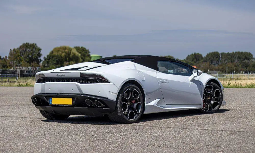 LAMBORGHINI HURACÁN LP-610-4 SPYDER