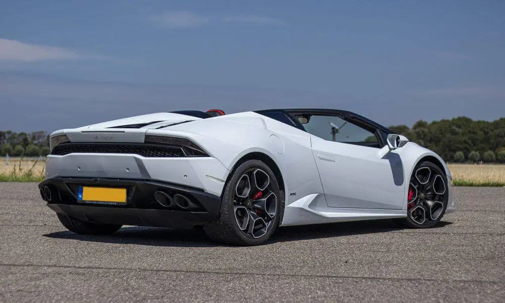 LAMBORGHINI HURACÁN LP-610-4 SPYDER