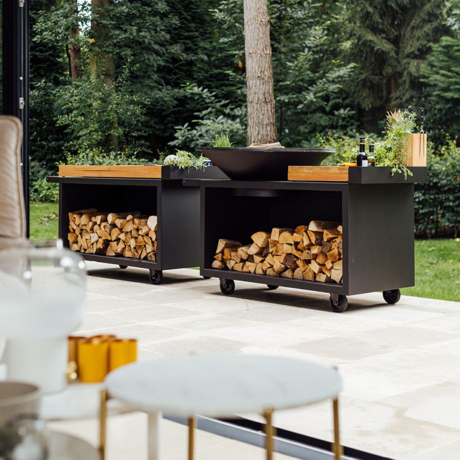 OFYR Grill Mise en Place Table Black 135 PRO Teak Wood base