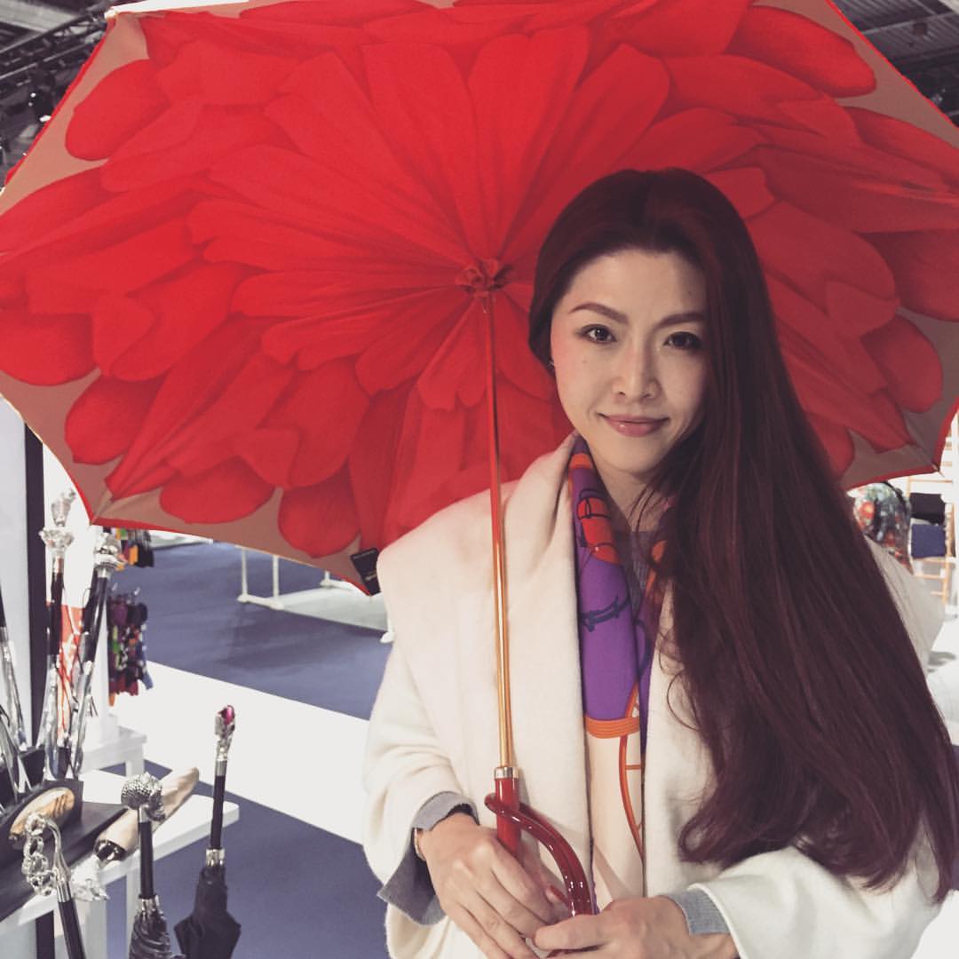 Red Dahlia Umbrella Double Cloth - Umbrella
