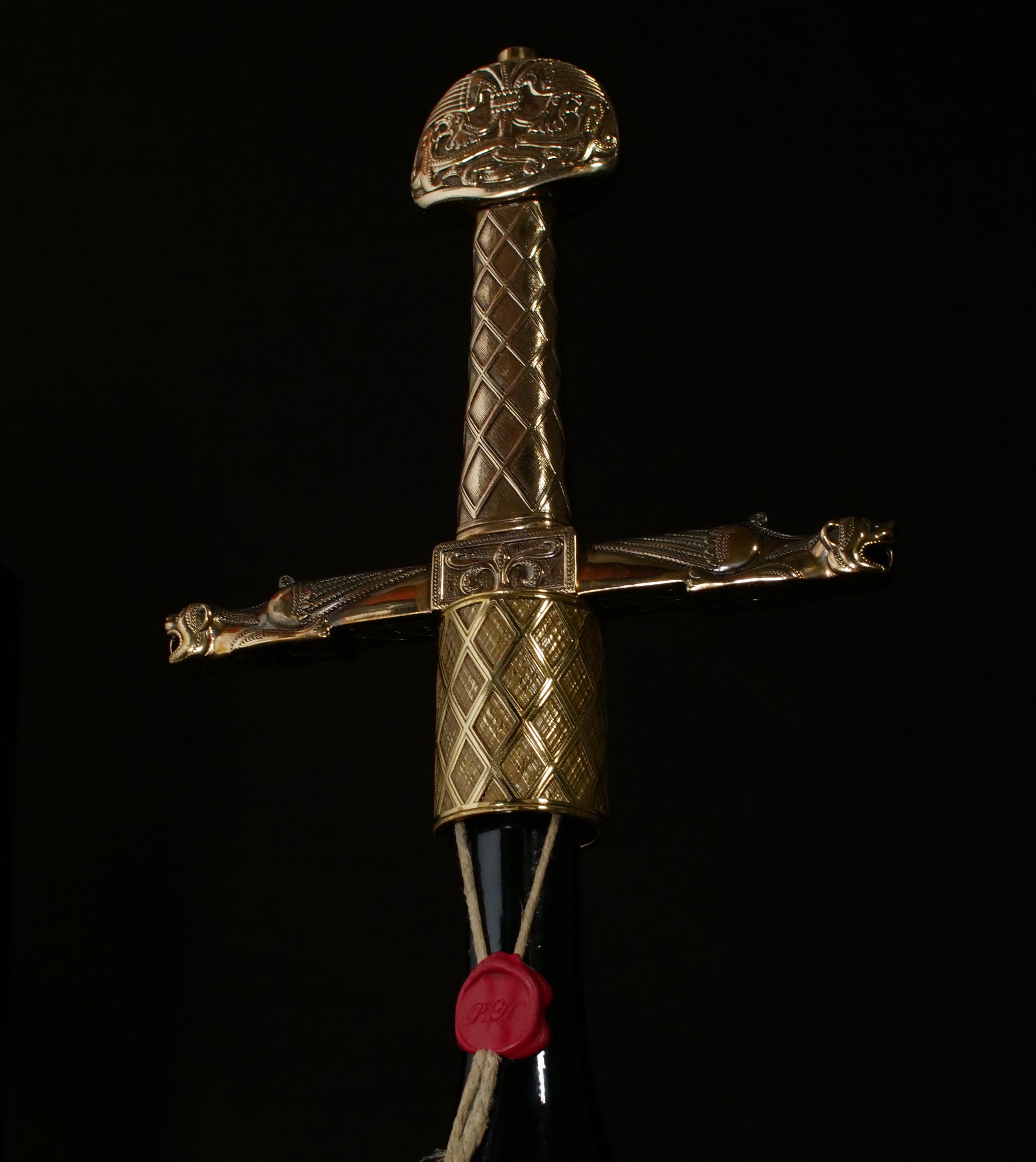 The living sculpture of Champagne | Paul Hartwood Wonders of Luxury - Paul Hartwood Champagne