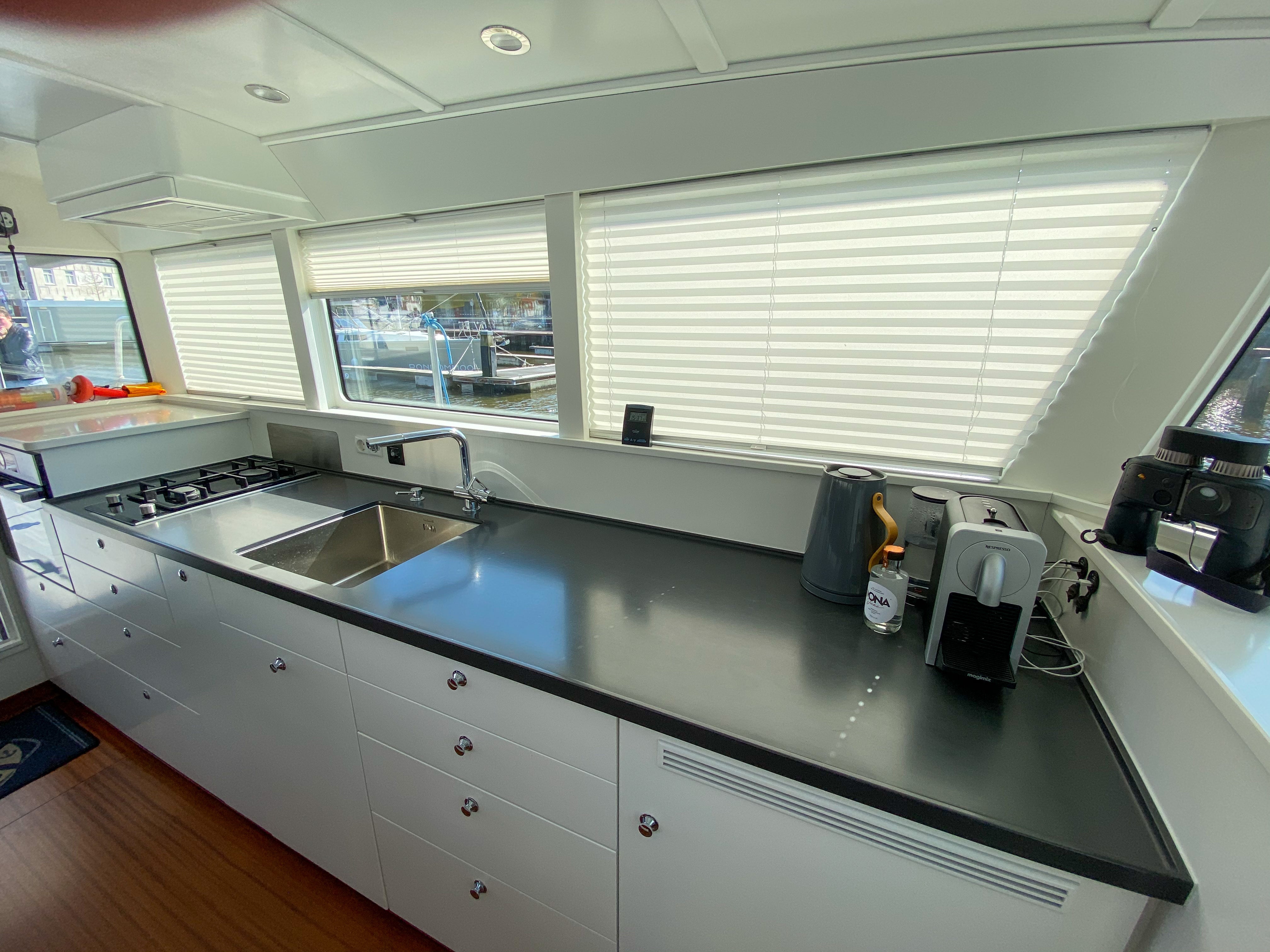 The Long Range Cruiser | LRC58-3 | BRITT Wonders of Luxury - The Long Range Cruiser