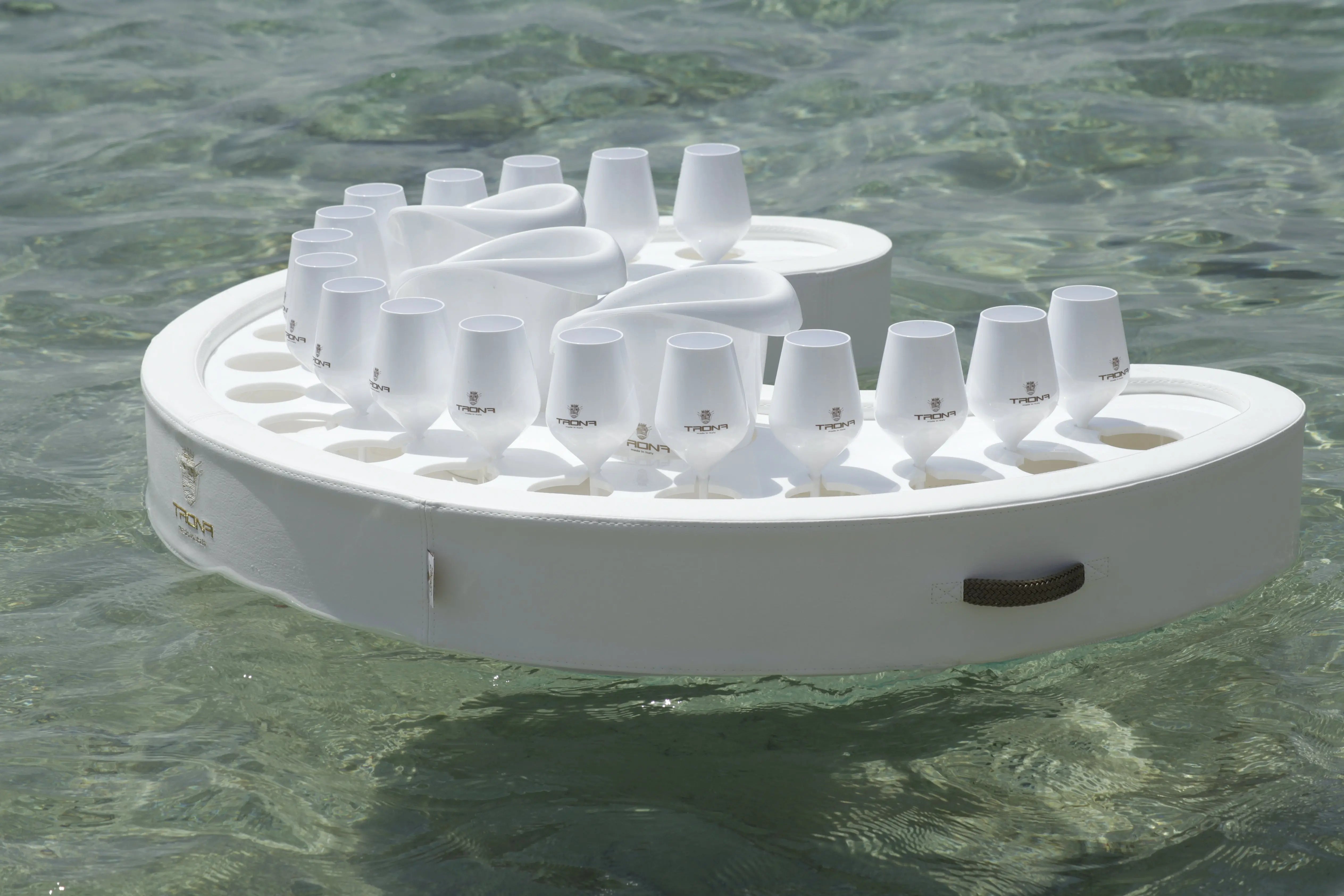 Trona Floating Bar