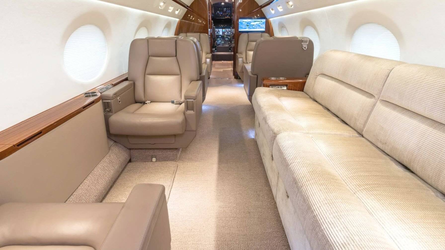GULFSTREAM G2015 550 - Zware jet Wonders of Luxury - Prive jet