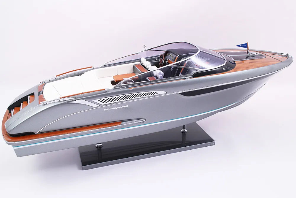 Riva Rivamare ("Grey Shark")