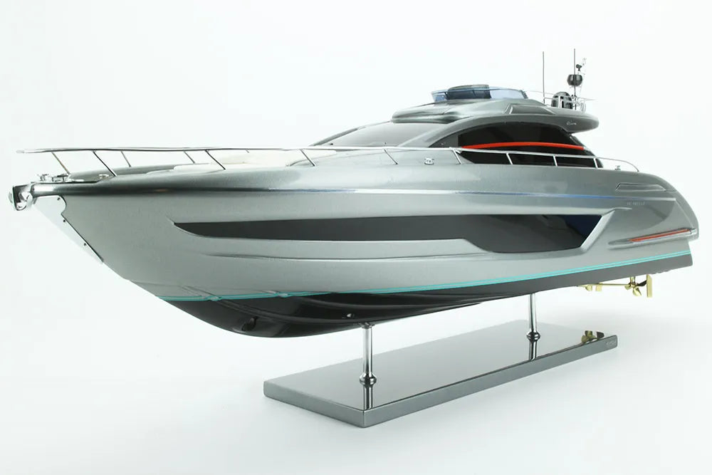 Image Zoom Riva Ribelle 66′ (Grey Shark)