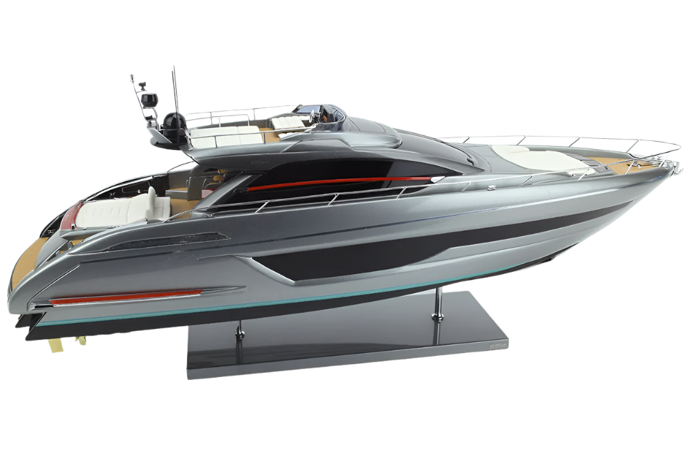 Image Zoom Riva Ribelle 66′ (Grey Shark)