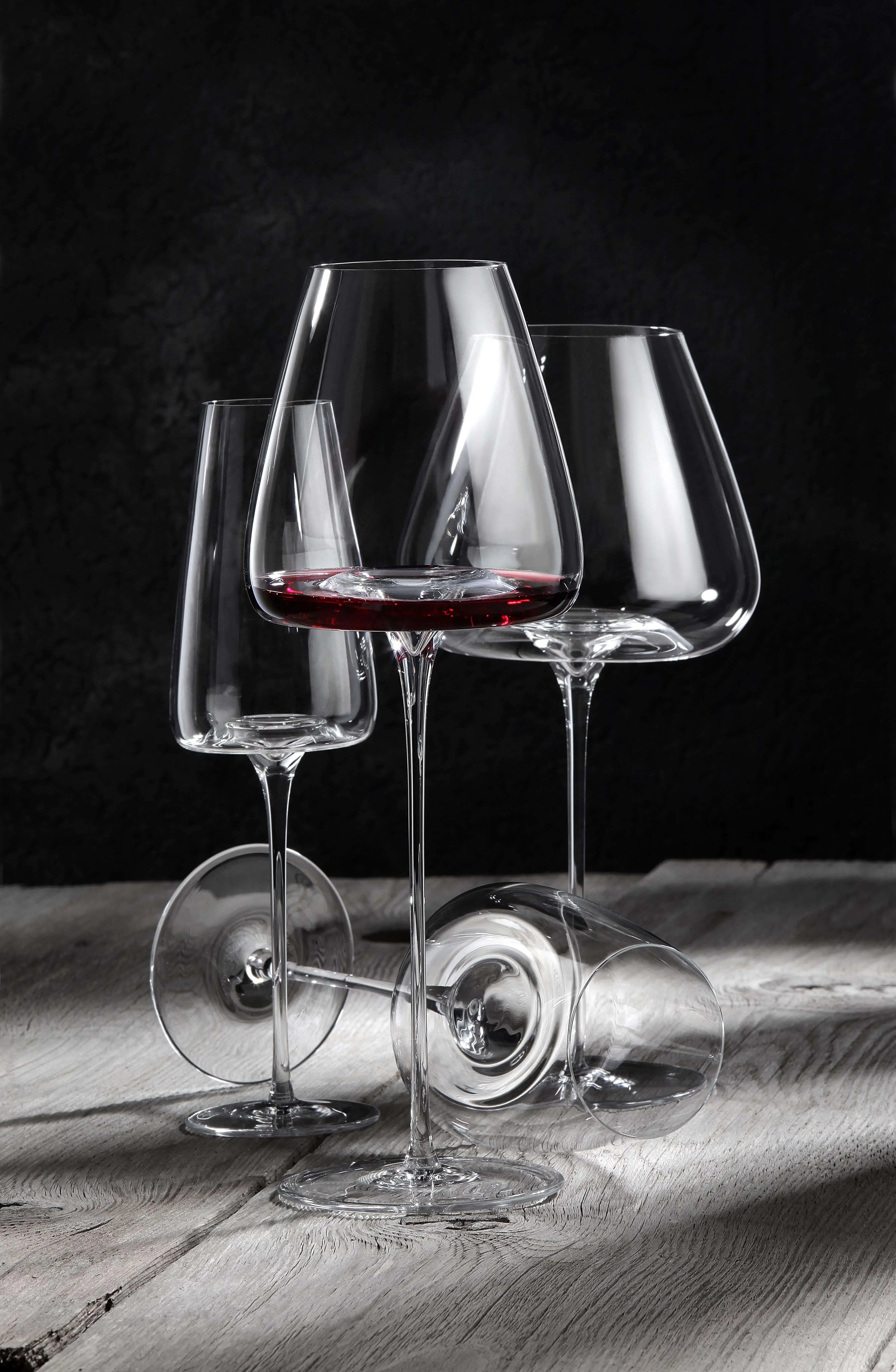 Exclusief passend gebalanceerd wijnglas