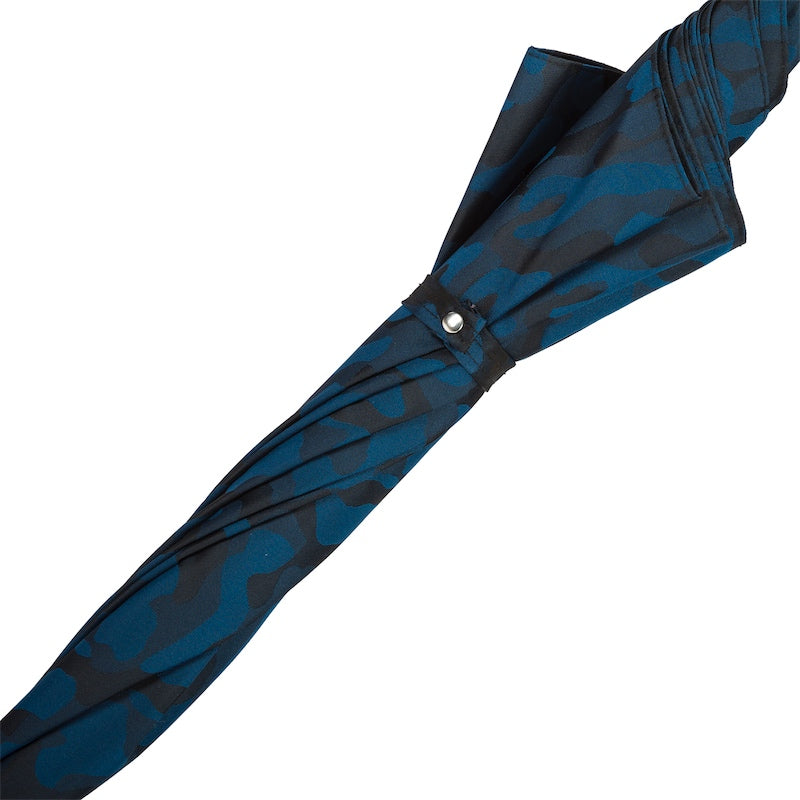 Marineblauwe camouflageparaplu met bamboe handvat - Paraplu