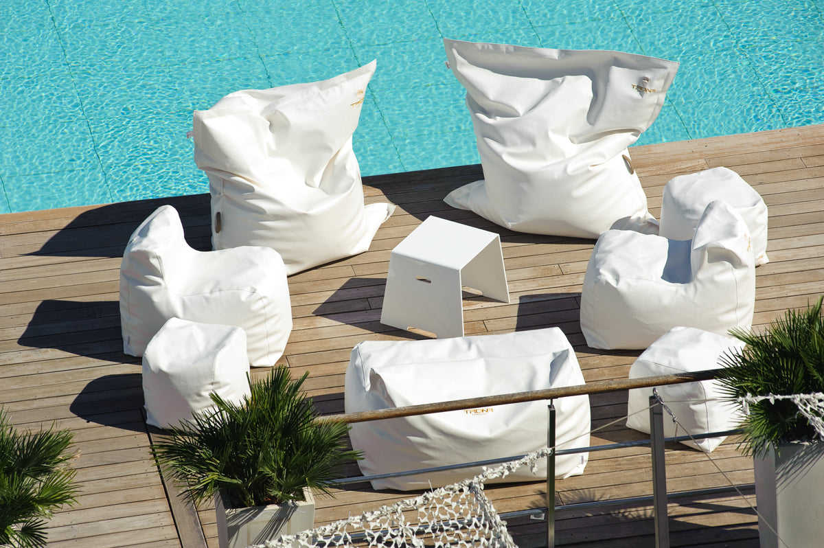 Trona wolkenbank Wonders of Luxury - Troon
