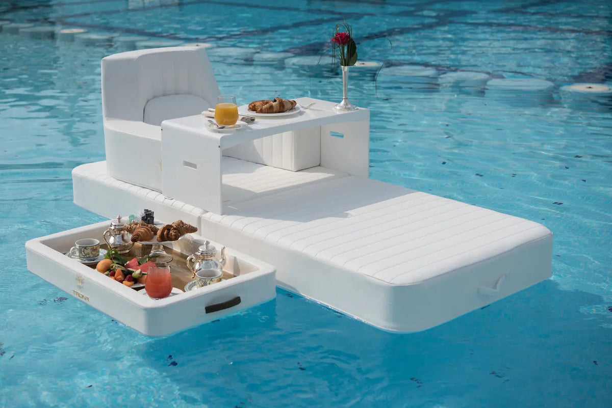 Trona Floating Armchair - Wonders of Luxury