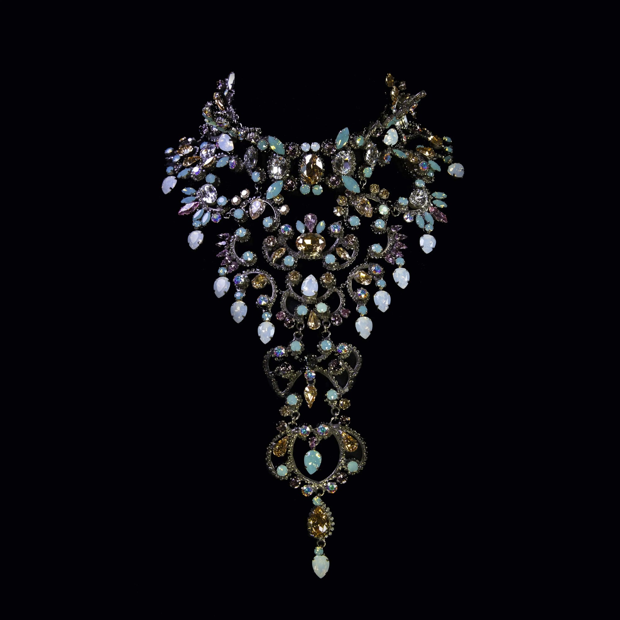 Luxury Design Necklace by Kraton Collection